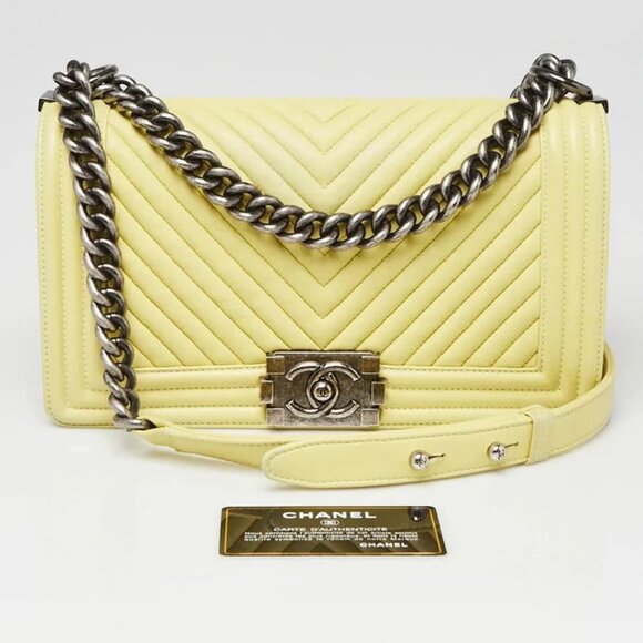 Chanel Light Green Chevron Quilted Lambskin Leather Medium Boy Flap Bag - Picture 10 of 10